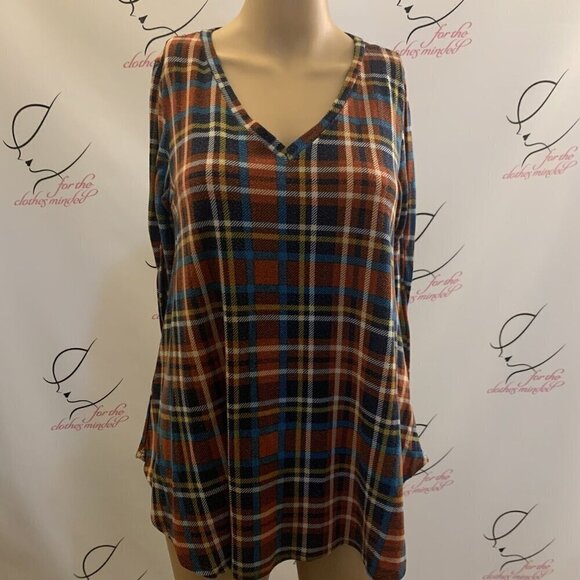Peach Love. Size Small. Plaid Light Weight Flannel Pullover. Stretchy. B106 - Picture 1 of 4